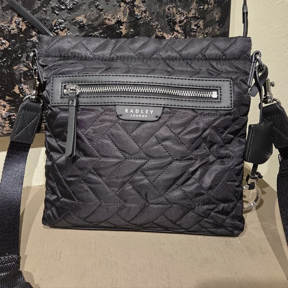Radley London Crossbody Bag - Picture 4 of 14